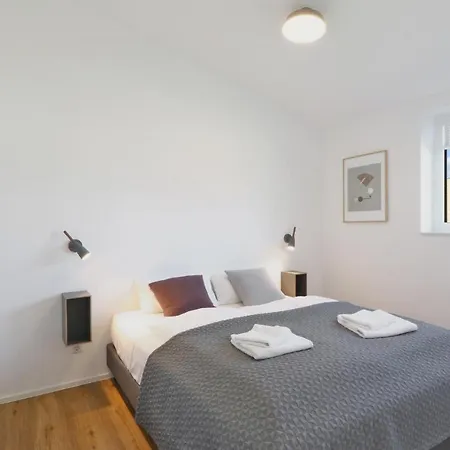 2 Bedroom Cozy In Lembruch-duemmer Holiday home